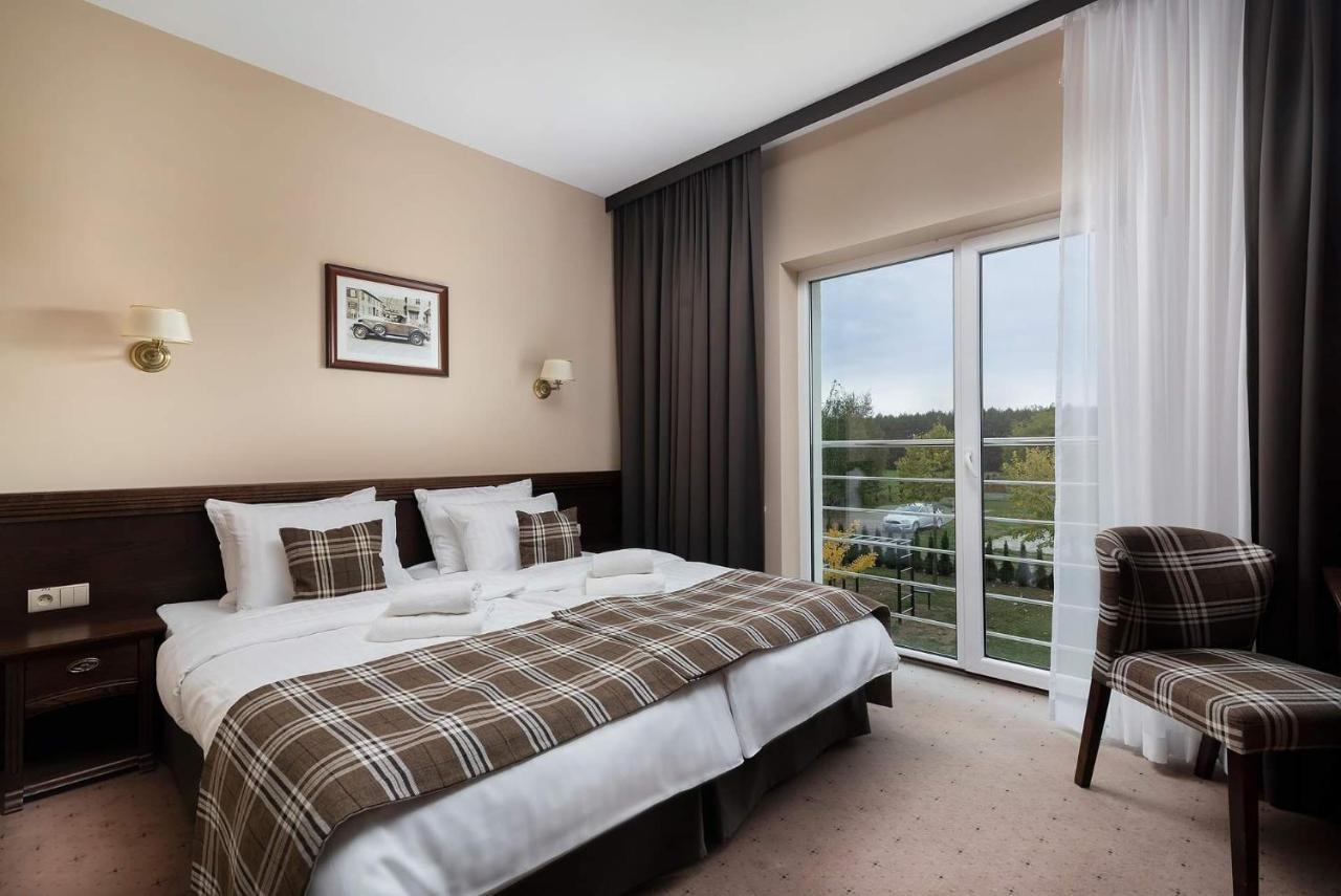 The Amber Business & Spa Hotel Olesnica  Ngoại thất bức ảnh