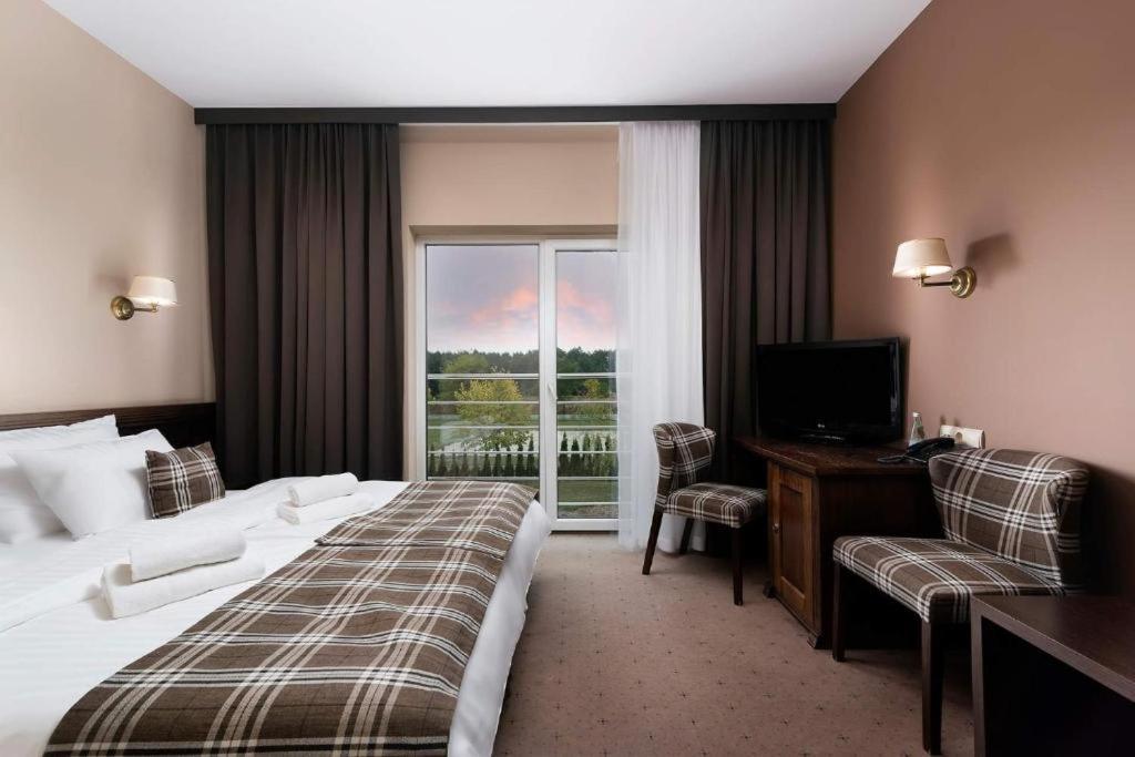 The Amber Business & Spa Hotel Olesnica  Ngoại thất bức ảnh